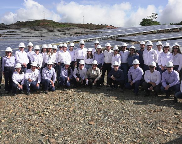 Inauguramos la Granja Solar en Caucasia